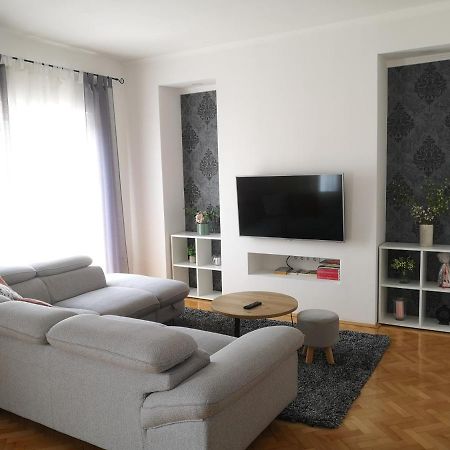 Apartment Magdalena Zadar Bagian luar foto